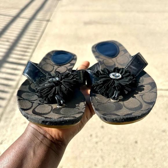 Coach Suki‎ flip flops size 8.5 black - Picture 8 of 11